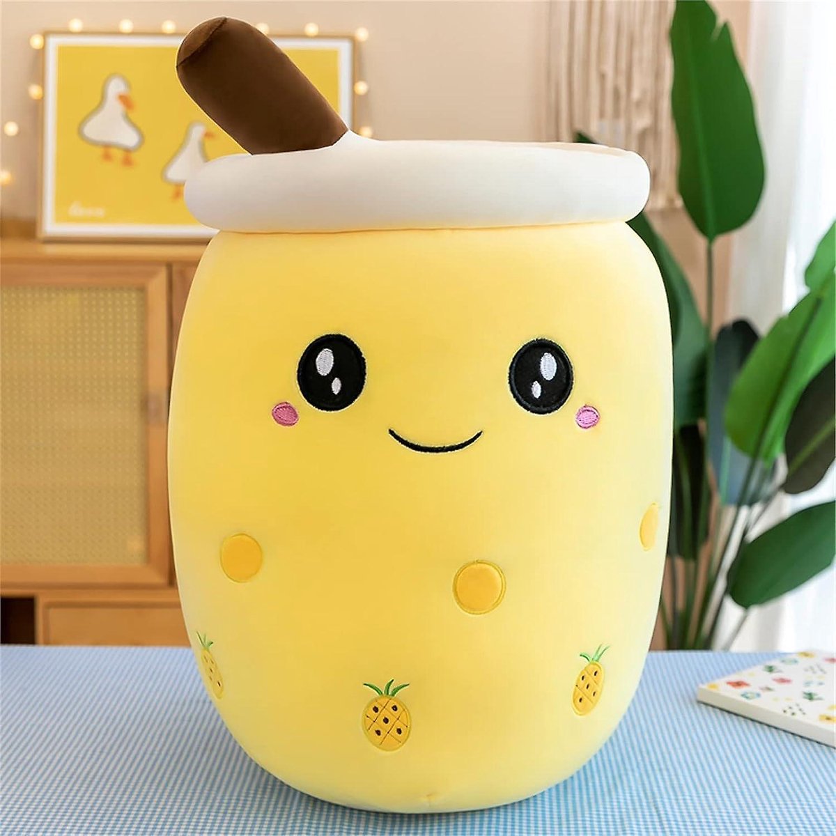 Klikkopers® - Kawaii Kussen - Bubble Tea Knuffel - 30cm tot 35cm - Boba Knuffel - Geel Ananas - Kawaii Knuffel - Squishy - Squish Knuffel