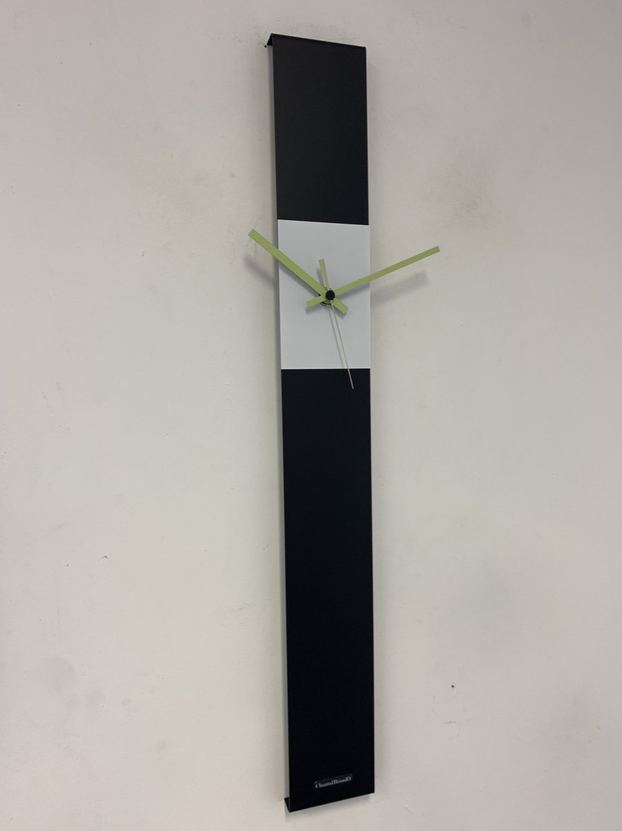 Wandklok CHANTALBRANDO SUMMIT BLACK & WHITE MODERN DESIGN = ZWART & WIT