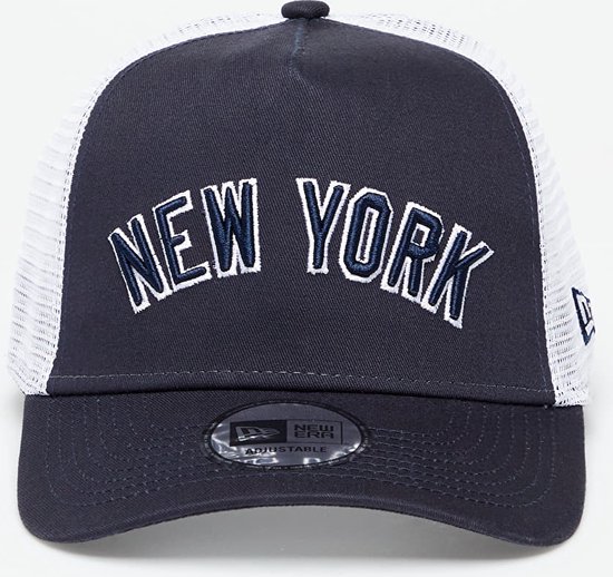 Casquette de camionneur avec script de l'équipe des Yankees de New York New Era