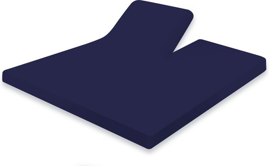 Donkerblauw splittopper hoeslaken in een Y-vorm, op een witte achtergrond.