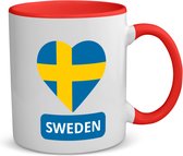 Akyol - sweden vlag hartje koffiemok - theemok - rood - Zweden - reizigers - toerist - verjaardagscadeau - souvenir - vakantie - 350 ML inhoud