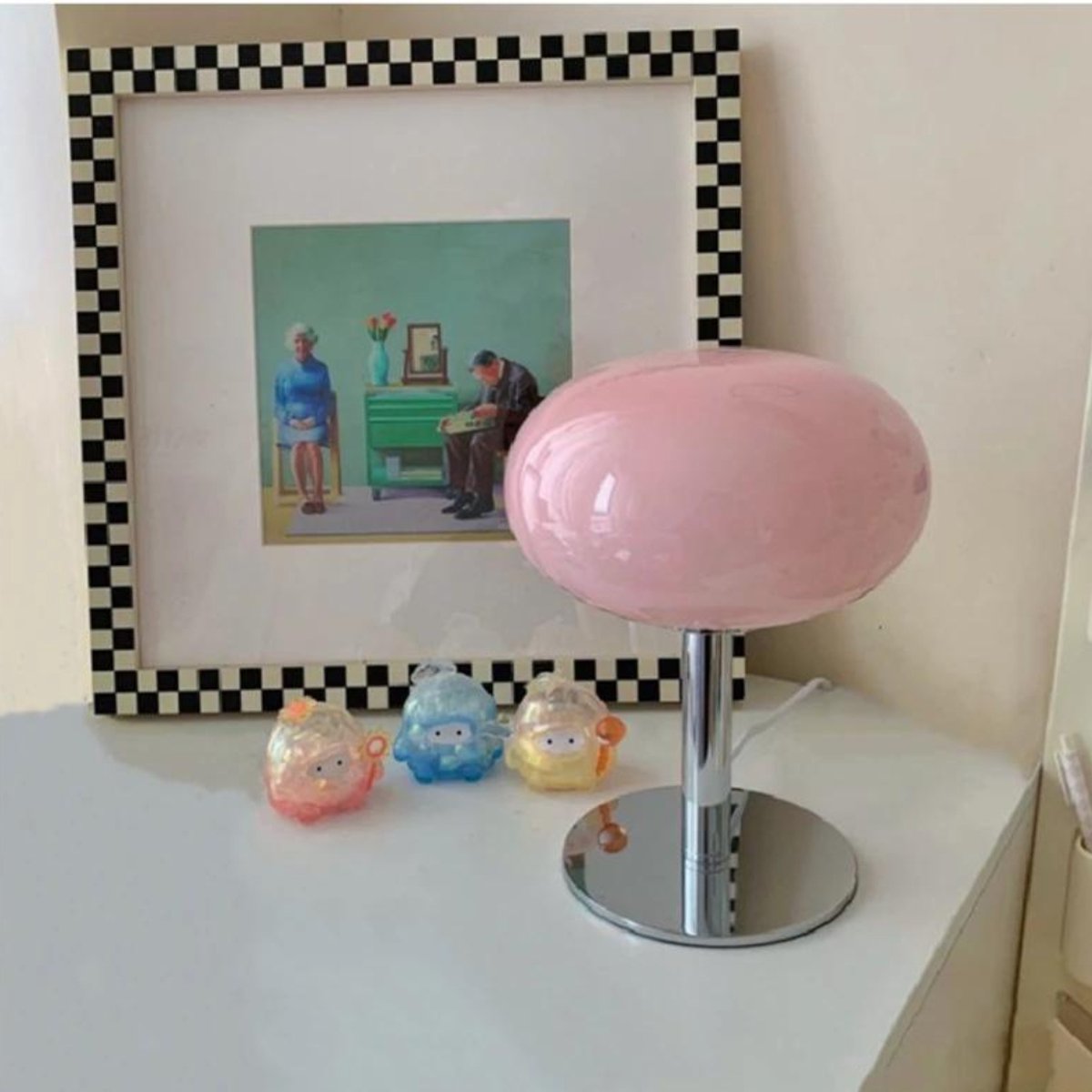 Decor Lola - Moderne Bolvormige Tafellamp - Lolly Lamp - Hippe lamp - Glas - Modern - Retro - Roze