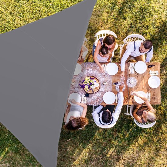 hanSe® Schaduwdoek Driehoek Waterafstotend 3x3x3 m Zonnedoek Grijs hanSe® Schaduwdoek Driehoek Waterafstotend 3x3x3 m Zonnedoek Grijs