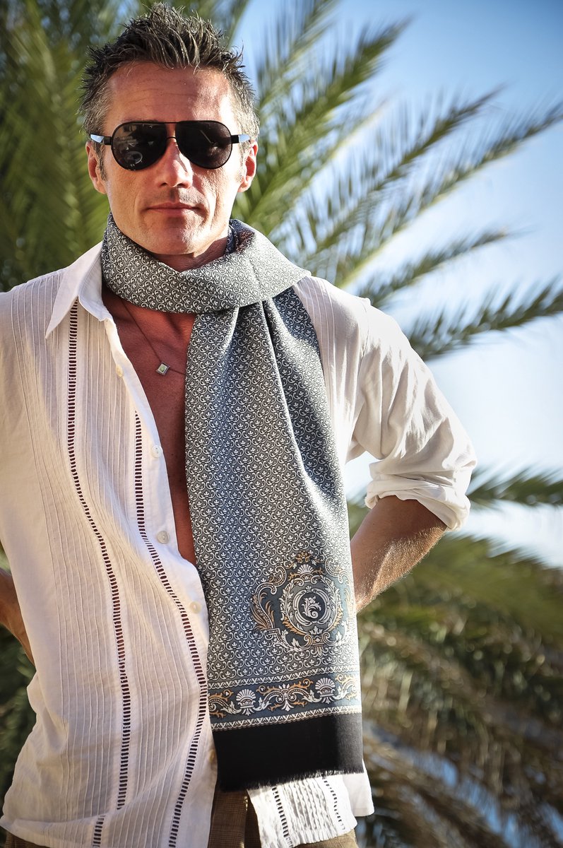 Luxyra Sjaal Champagne - Groen - Heren mode - Mannen accessoires - Wollen sjaal - Pavlovo Posad