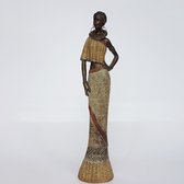 Afrikaanse vrouw staand - Bruin / zwart / beige - 9 x 7 x 34 cm hoog.