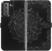 iMoshion Mandala Booktype Samsung Galaxy S22 hoesje - Zwart