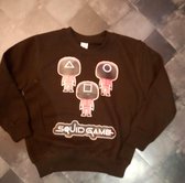 Squid Game sweater zwart maat 152