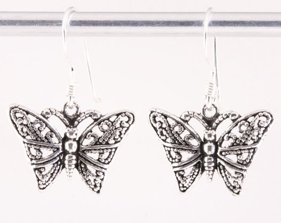 Fijne zilveren vlinder oorbellen
