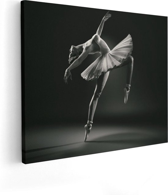 Artaza Canvas Schilderij Ballerina op Haar Tenen - Ballet - Zwart Wit - 100x80 - Groot - Foto Op Canvas - Canvas Print