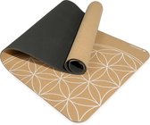Navaris yogamat van duurzaam kurk - Anti-slip sportmat met schouderriem - Trainingsmat voor yoga en pilates - 183 x 61 x 0,5 cm - Levensbloem