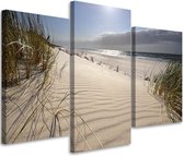 Trend24 - Canvas Schilderij - Strand en duin - Drieluik - Landschappen - 120x80x2 cm - Beige