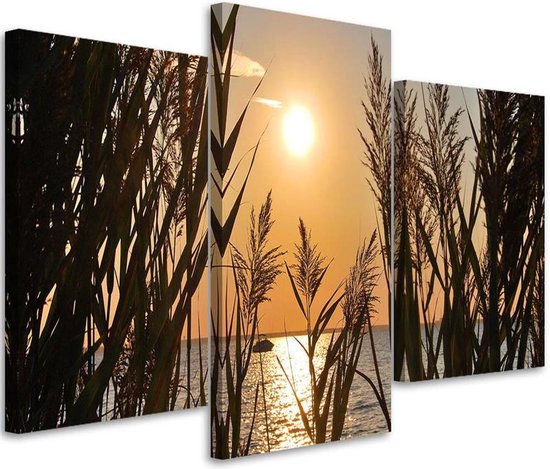 Trend24 - Canvas Schilderij - Zonsondergang Op Het Meer - Drieluik - Landschappen - Oranje
