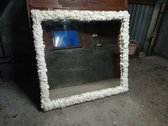 Foam mirror / schuimspiegel / grote spiegel met decoratieve lijst van schuim