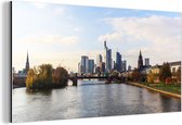 Wanddecoratie Metaal - Aluminium Schilderij Industrieel - Uitzicht op de Duitse stad Frankfurt am Main - 80x40 cm - Dibond - Foto op aluminium - Industriële muurdecoratie - Voor de woonkamer/slaapkamer