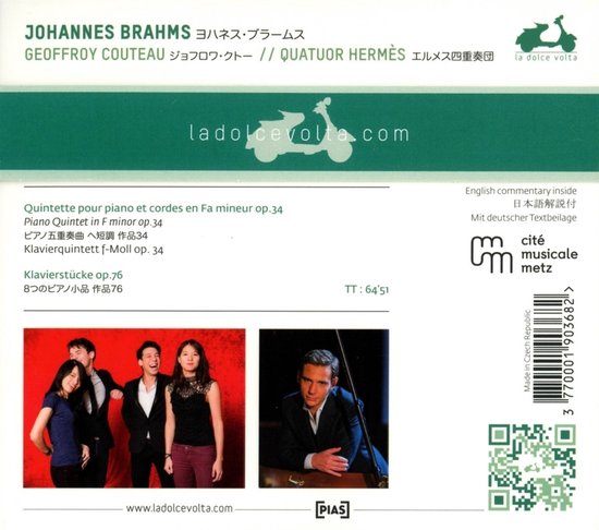 Albumhoes met Johannes Brahms, Geoffroy Couteau en Quatuor Hermès. Vier musici poseren op de voorkant.