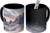 Magische Mok - Foto op Warmte Mok - Winter - Sneeuw - Berg - 350 ML