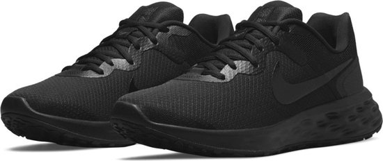 Nike Revolution 6 Next Nature Hardloopschoenen Sportschoenen - Maat 42 - Mannen - zwart