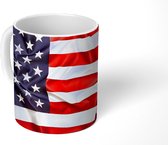 Mok - Koffiemok - Close-up van de Amerikaanse vlag - Mokken - 350 ML - Beker - Koffiemokken - Theemok