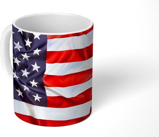 dictator Acht Tijdig Mok - Koffiemok - Close-up van de Amerikaanse vlag - Mokken - 350 ML -  Beker -... | bol.com