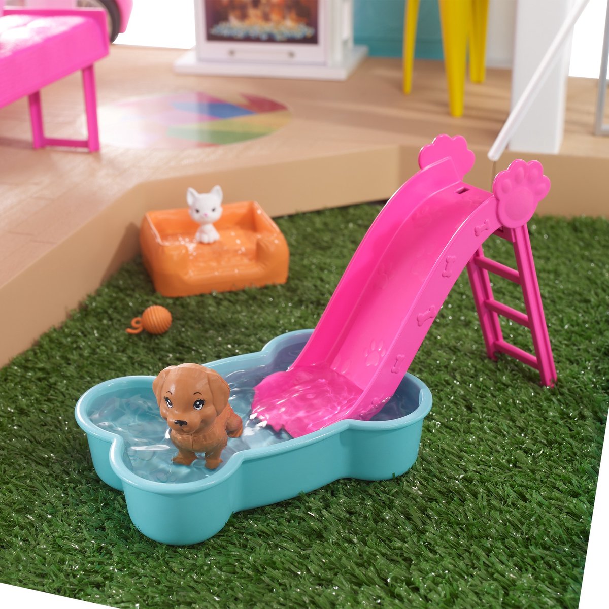 Barbie Droomhuis Poppenhuis – 109 cm Hoog - 3 Verdiepingen - Glijbaan - Lift - Zwembad en 75+ Accessoires — afbeelding 9