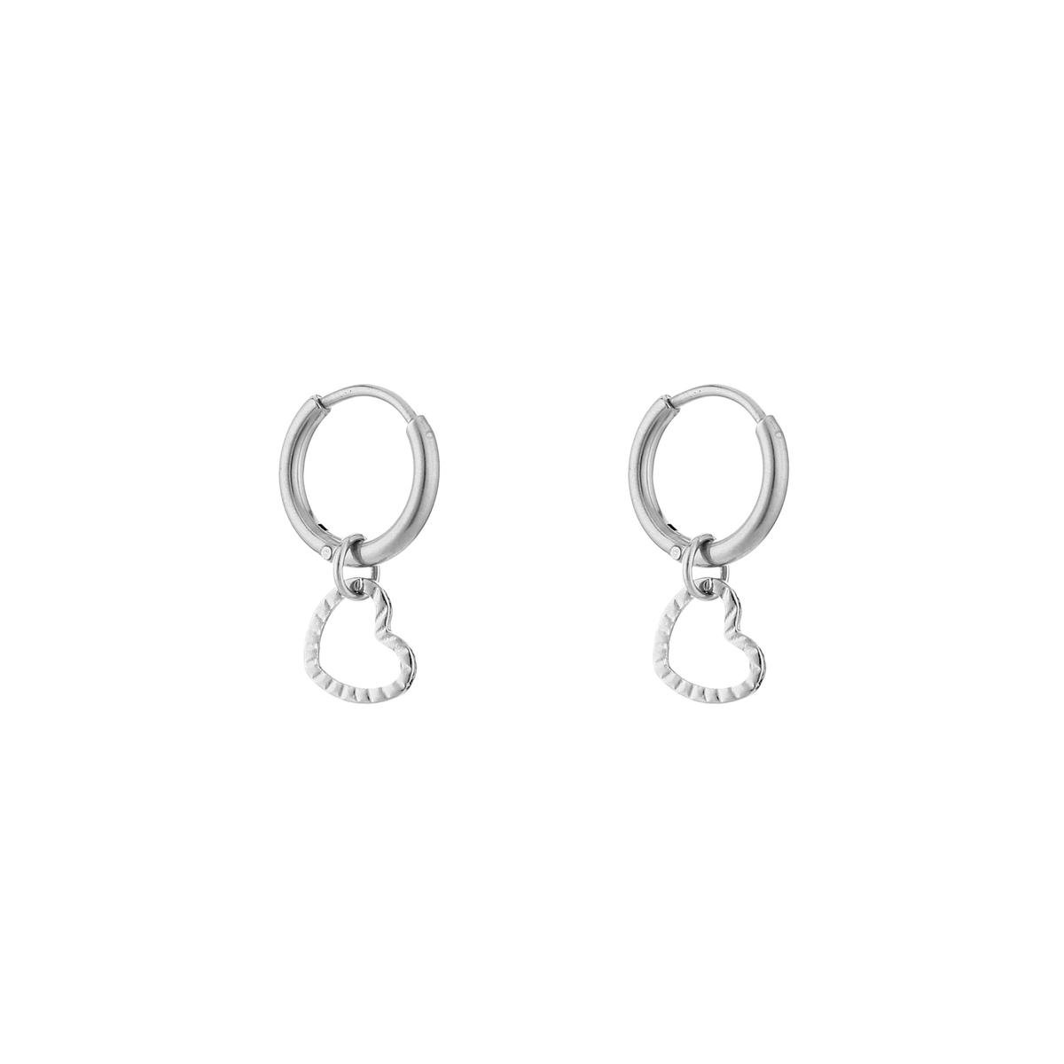 Oorbellen vallend hartje - Sieraden - Juwelen - Oorbellen - Zilver - Stainless Steel - Rvs - Staal - Vrouwen - 1.7 cm - Michelle Bijou