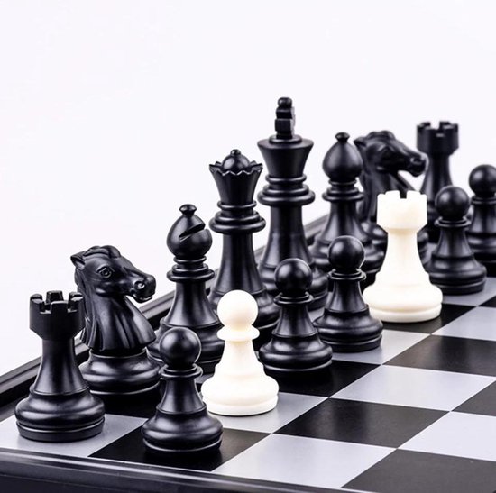 Thumbnail van een extra afbeelding van het spel Opklapbare Magnetisch Schaakbord- Bordspellen- Schaakset- Chess Set - 32cm x 32cm- Schaak/dambord- Met Schaakstukken