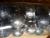 28 kerstballen - zilver - glas - 60mm