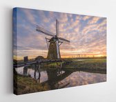 Canvas schilderij - The Meerburgermolen during a wintery sunrise  -     579790027 - 80*60 Horizontal