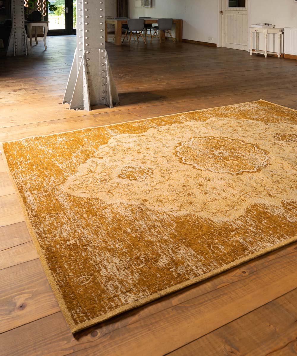 Vintage vloerkleed Village - okergeel 200x290 cm