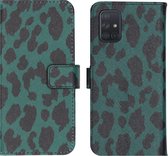 iMoshion Design Softcase Book Case Samsung Galaxy A71 hoesje - Green Leopard