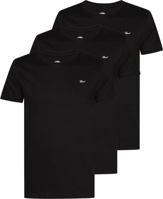 Drie zwarte regular fit T-shirts met korte mouwen en een kleine witte 'Petrol' tekst opdruk op de linkerborst.