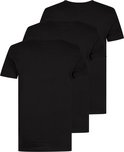 Drie zwarte T-shirts met korte mouwen, een ronde hals en een regular fit, weergegeven op een witte achtergrond.