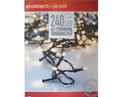 Kerstverlichting - 18 meter - 240 Warm Witte LED's - Binnen en Buiten