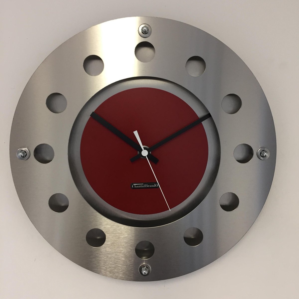 WANDKLOK MECANICA SMALL INNER CIRCLE RED BLACK WHITE MODERN DUTCH DESIGN HANDGEMAAKT 40 cm