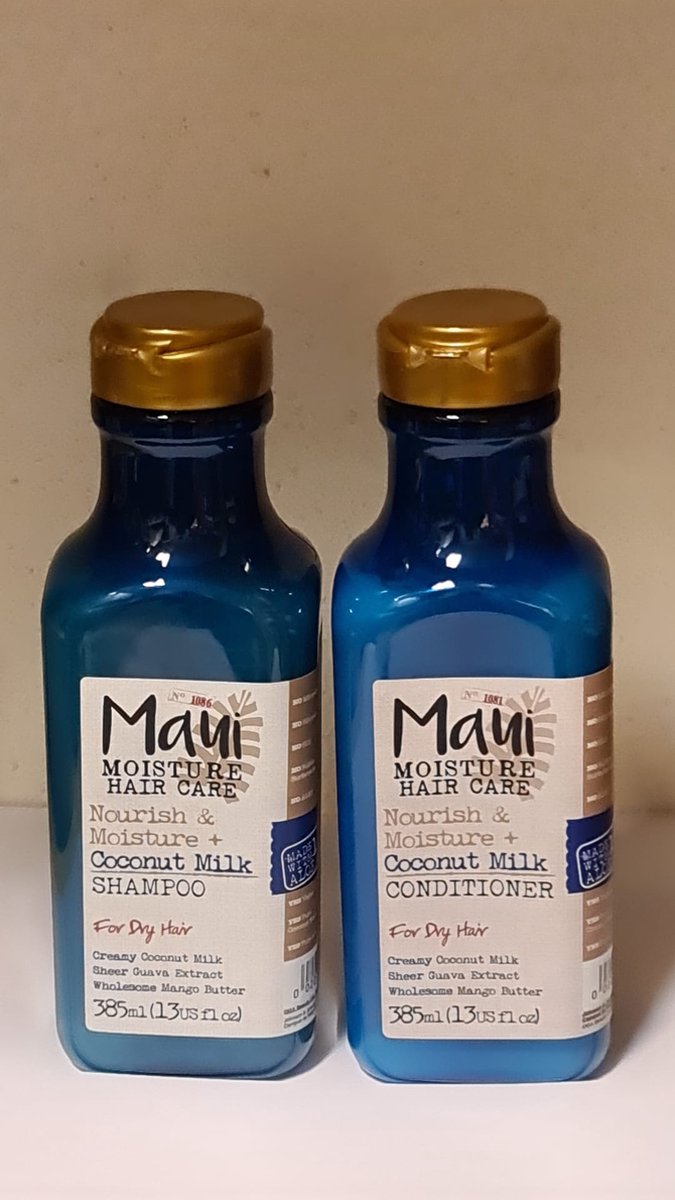 Maui Moisture Hair Care & Nourish & moisture Coconut milk- Set van 2! shampoo/conditioner.