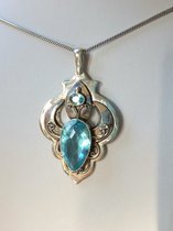 Zilveren ketting met Blauwe topaas