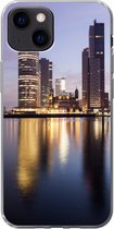 Geschikt voor iPhone 13 mini hoesje - Rotterdam - Water - Wolkenkrabber - Siliconen Telefoonhoesje