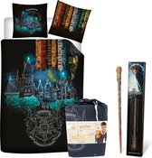 Harry Potter Dekbedovertrek- Polyester- 1persoons- 140x200- Dekbed Banners Hogwarts school, incl. Ron Weasley Toverstaf