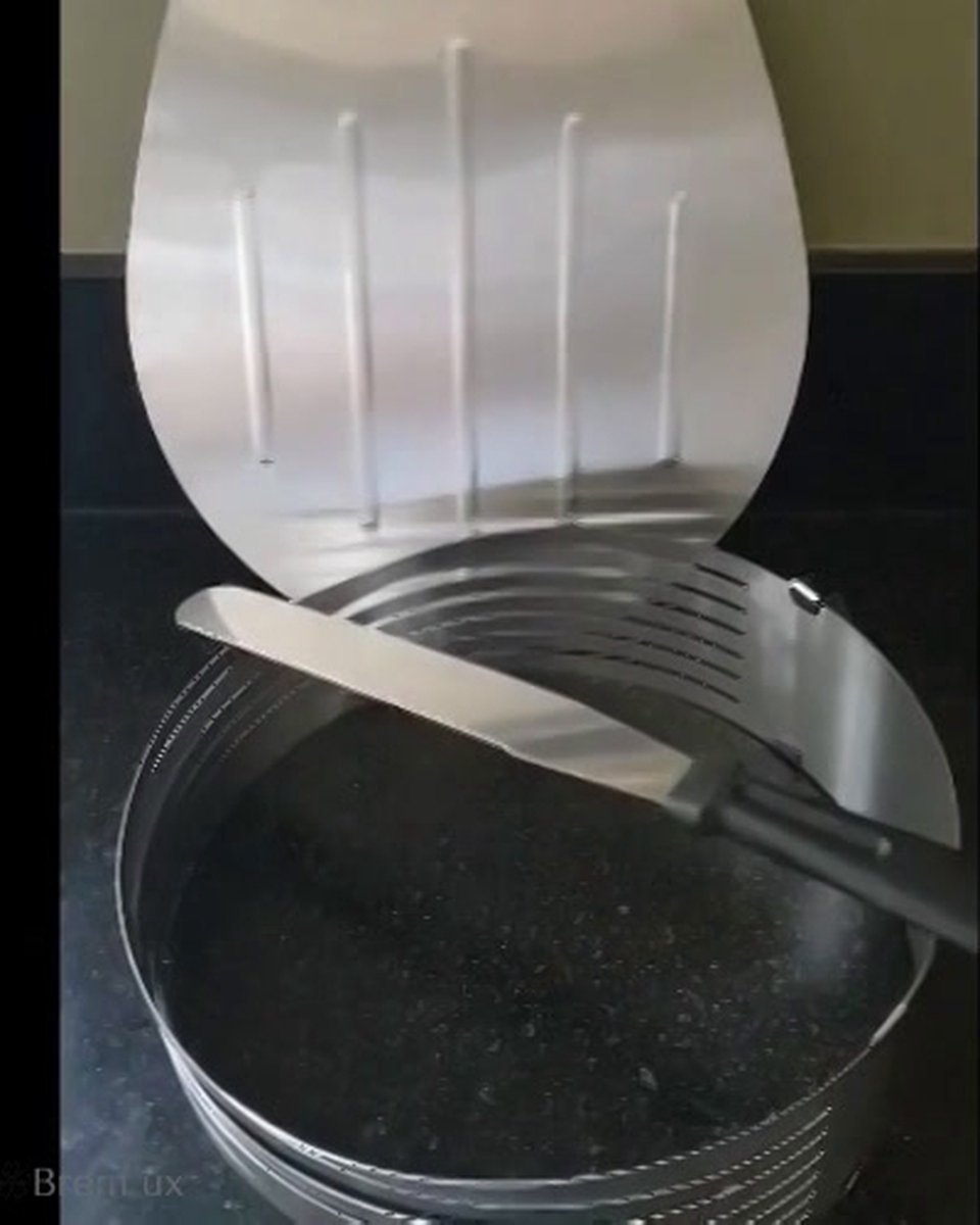 taartbodem-cutter 32 cm, taartsnijder van roestvrij staal met in