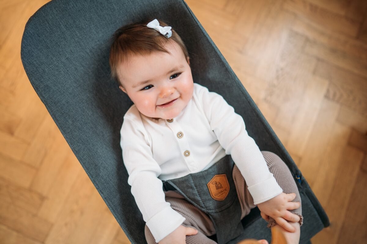EcoViking Wipstoeltje Baby - Inklapbare Wipper met Speelboog - blauw – foto 5