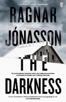 Boek cover The Darkness van Ragnar Jonasson
