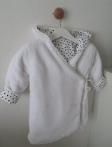 Baby badjasje - meisje badjasje - badkleding - wit met kant - maat 68/74 - ( Handgemaakt Sweet Baby Bedstraw )
