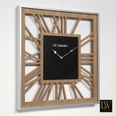 LW Collection XL Houten wandklok 80cm - Vierkante landelijke Houten muurklok romeinse cijfers - Moderne houten klok - Wandklok hout stil uurwerk