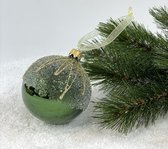 Oneiro's luxe kerstbal SHINE Glans Groen – ø80 mm - kerstbal - luxe verpakking – kerstcollectie – kerstdecoratie – kerstboomhanger – kerstversiering – goud