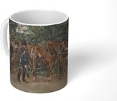 Mok - Huzaren naast hun paarden langs de kant van de weg - Schilderij van George Hendrik Breitner - 350 ML - Beker