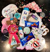 Cadeaupakket- Sweet 16 feestkado- Cadeau- feestpakket- fotoprops- sweet 16 party- Kadootjethuis.nl met heel veel leuke dingen!