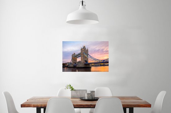 Poster Zonsopgang bij de Tower Bridge in Engeland - 90x60 cm