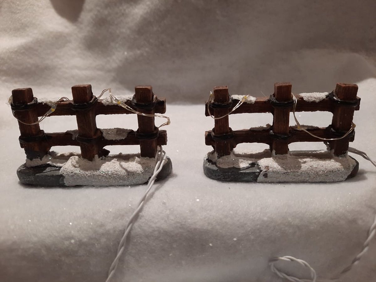 Afsluiting, 4 hekjes met verlichting voor kerstdorp, winterdorp