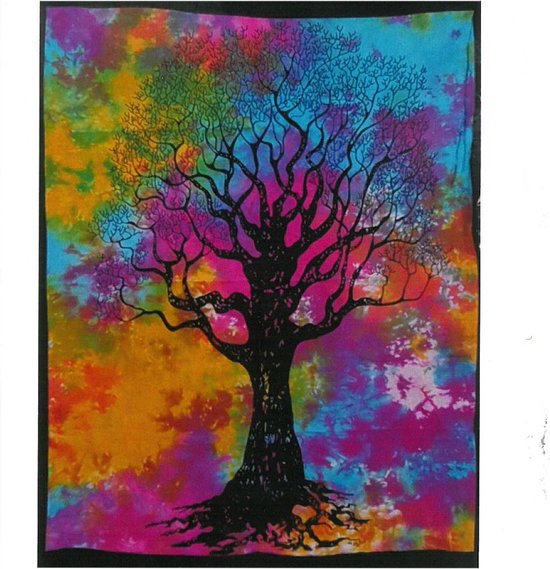 Zwarte boom met wortels en takken tegen een wervelende tie-dye achtergrond.