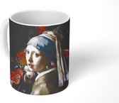 Mok - Koffiemok - Meisje met de parel - Johannes Vermeer - Bloemen - Mokken - 350 ML - Beker - Koffiemokken - Theemok